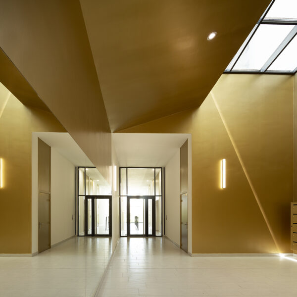 Hall de la résidence Lucia à Ovalie